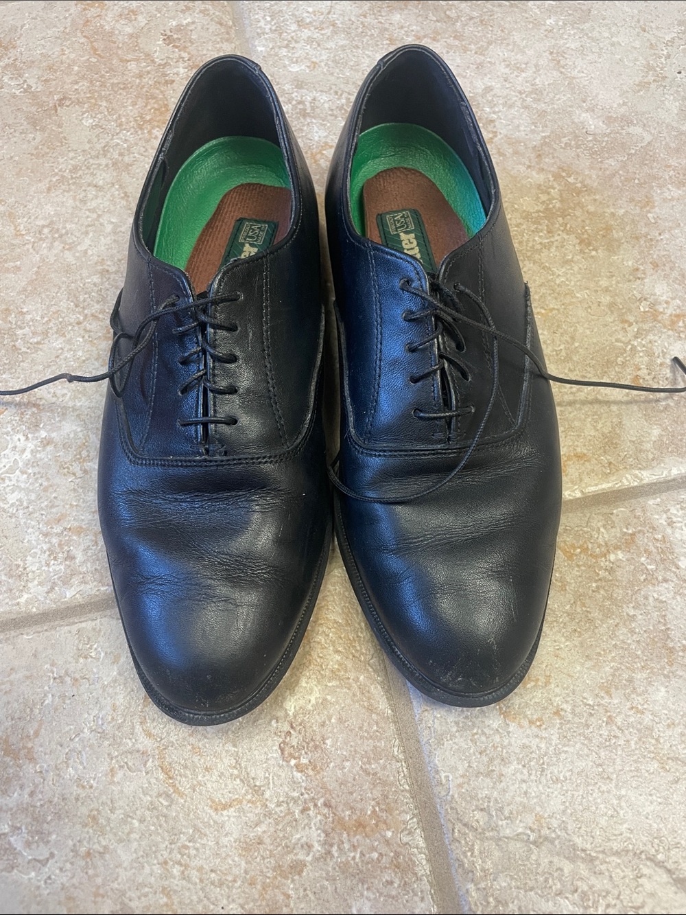 Dexter Black Leather Men’s Derby Shoes with Green Insoles